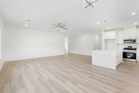 2317 Cedar Street Pearland TX 77581