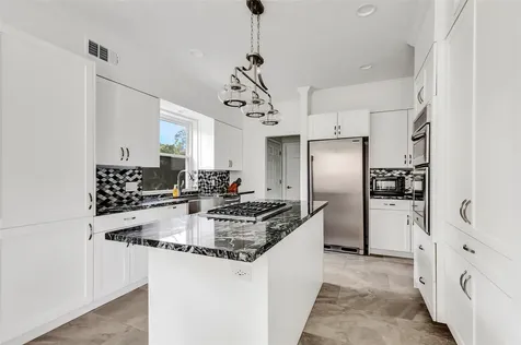 2106 Mountain Lake Drive Kingwood TX 77345