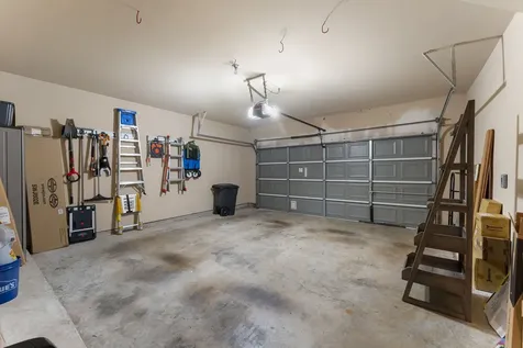 1049 W 22nd Street K Houston TX 77008