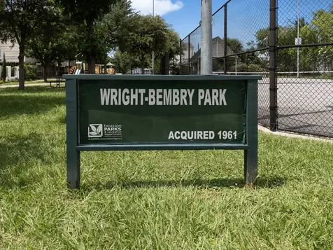 1049 W 22nd Street K Houston TX 77008