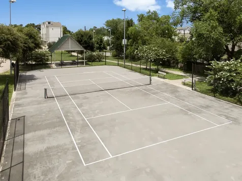 1049 W 22nd Street K Houston TX 77008