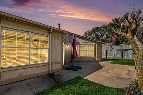 2450 Blackridge Road Houston TX 77067