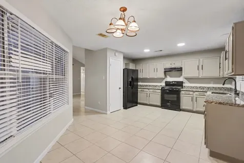 2450 Blackridge Road Houston TX 77067