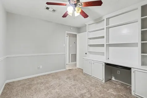2450 Blackridge Road Houston TX 77067