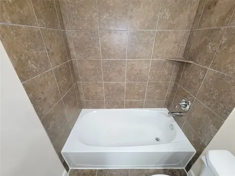 17231 Forest Ridge Point Houston TX 77084