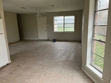 4907 Redfish Reef Drive Bacliff TX 77518
