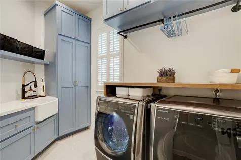 17 Shetland Isle Court Sugar Land TX 77479