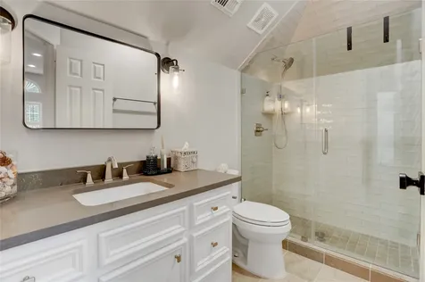 17 Shetland Isle Court Sugar Land TX 77479