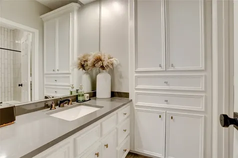 17 Shetland Isle Court Sugar Land TX 77479