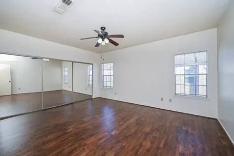 338 Wilcrest Drive 338 Houston TX 77042