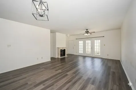338 Wilcrest Drive 338 Houston TX 77042