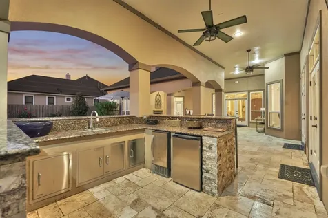 18823 Quiet Water Way Montgomery TX 77356
