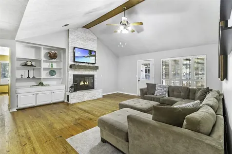 526 Pebble Creek Livingston TX 77351