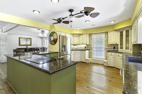 526 Pebble Creek Livingston TX 77351