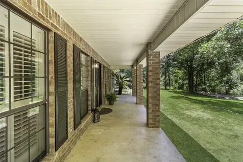 526 Pebble Creek Livingston TX 77351
