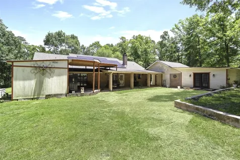 526 Pebble Creek Livingston TX 77351