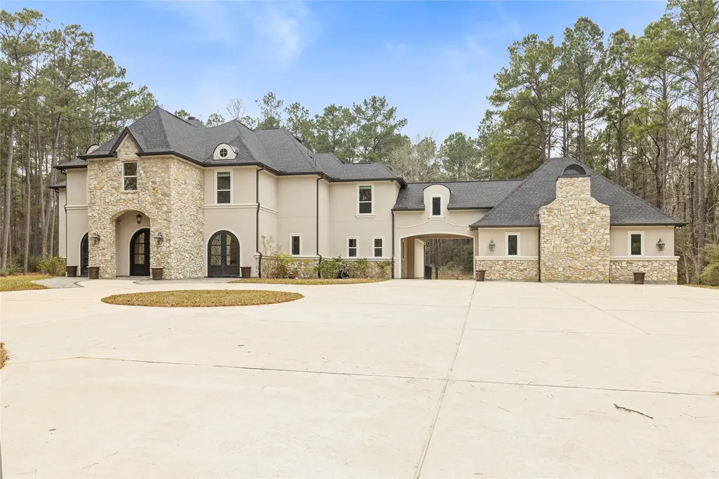 141 Sundog Road Huntsville TX 77340