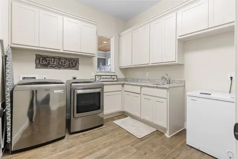 141 Sundog Road Huntsville TX 77340
