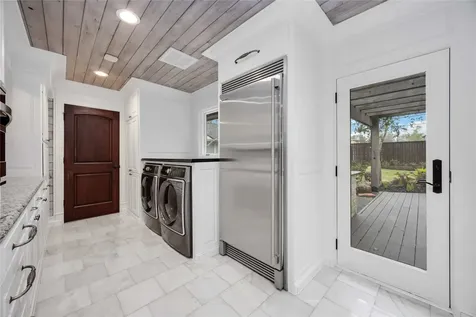 4031 Fernwood Drive Houston TX 77021