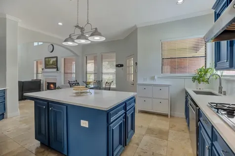 301 Winding Oak Lane S League City TX 77573