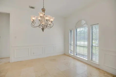 301 Winding Oak Lane S League City TX 77573