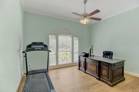 301 Winding Oak Lane S League City TX 77573