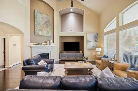 410 Mcallister Avenue Sugar Land TX 77479