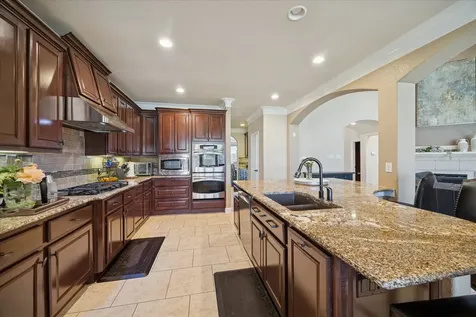 410 Mcallister Avenue Sugar Land TX 77479
