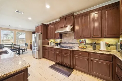 410 Mcallister Avenue Sugar Land TX 77479
