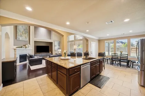 410 Mcallister Avenue Sugar Land TX 77479