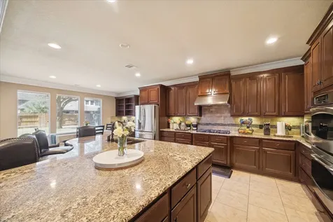 410 Mcallister Avenue Sugar Land TX 77479