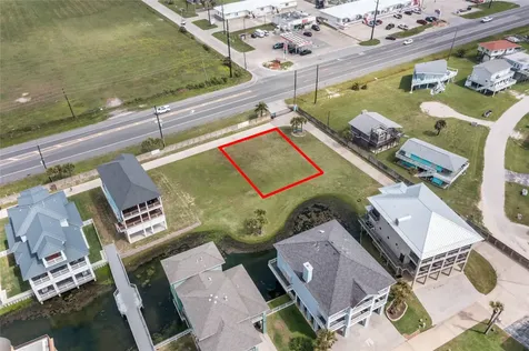 14 Blue Heron Circle Jamaica Beach TX 77554
