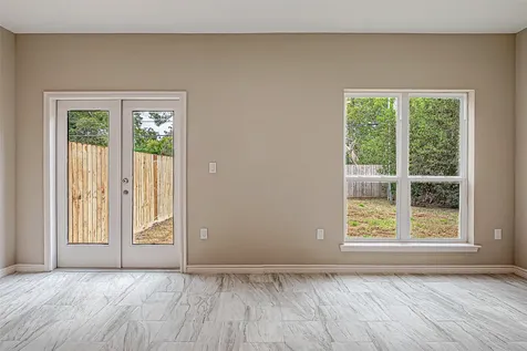 5530 Hirondel Street B Houston TX 77033