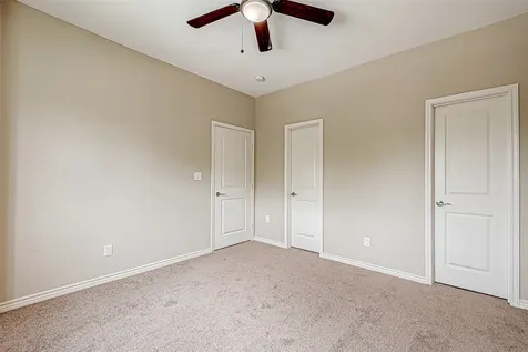 5530 Hirondel Street B Houston TX 77033