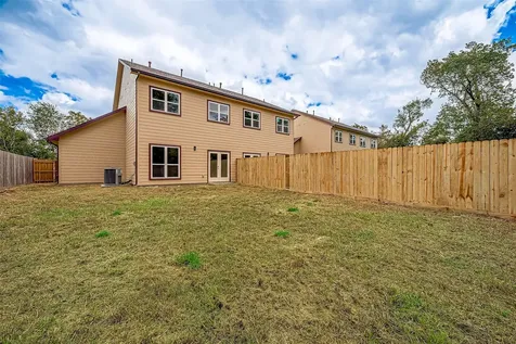 5530 Hirondel Street B Houston TX 77033