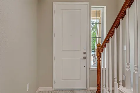 5530 Hirondel Street B Houston TX 77033