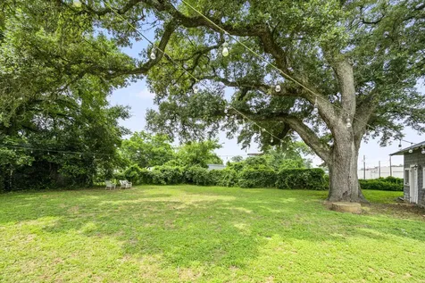 1118 Prairie Street Columbus TX 78934
