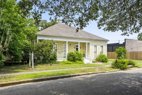 1118 Prairie Street Columbus TX 78934