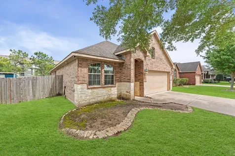 6714 Claire Brook Drive Richmond TX 77407
