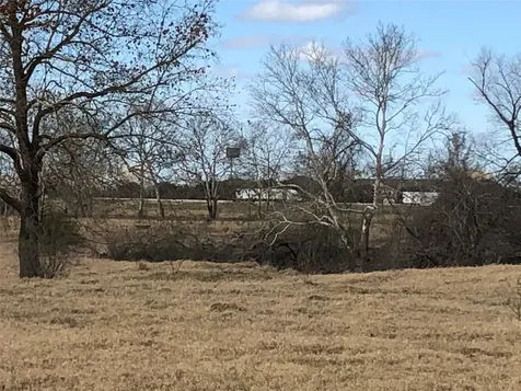 4390 Ih 10 Columbus TX 78934
