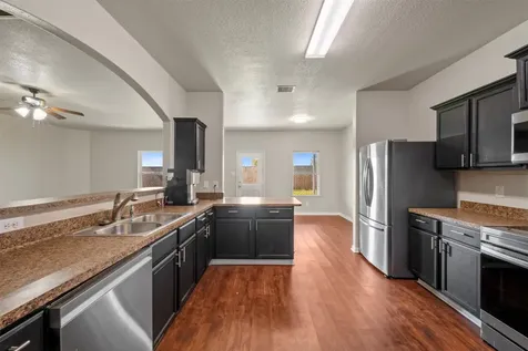 5926 Golden Cove Road Cove TX 77523