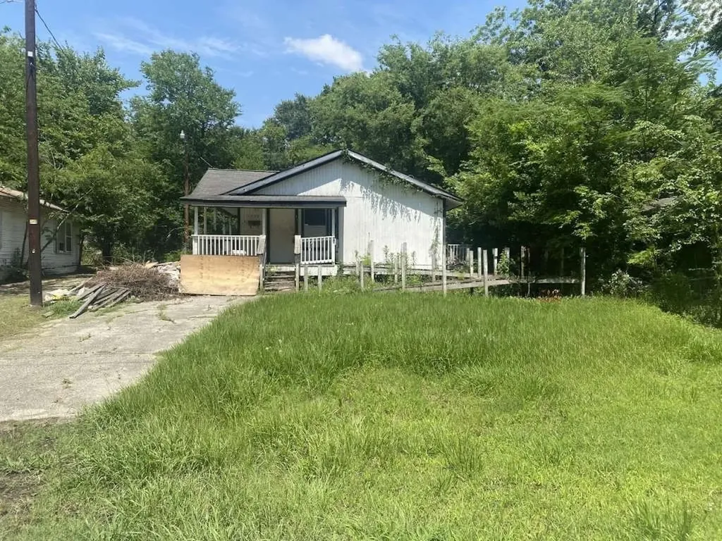 1702 Williams Street Lufkin TX 75904