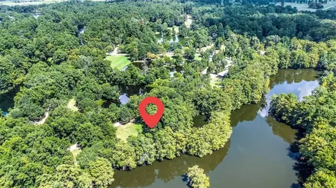 68 Artesian Avenue Cleveland TX 77327