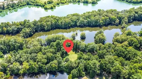 68 Artesian Avenue Cleveland TX 77327