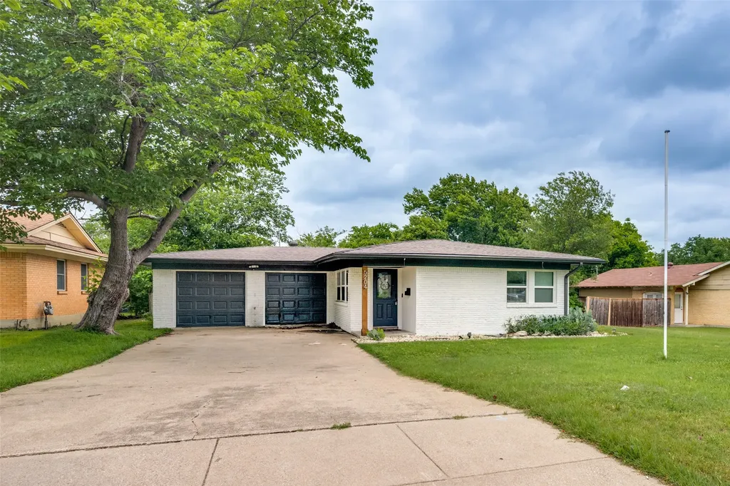 5204 Trail Lake Drive Fort Worth TX 76133