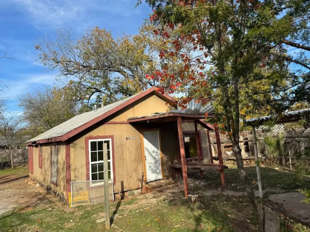 1208 N 7th Street Wichita Falls TX 76306