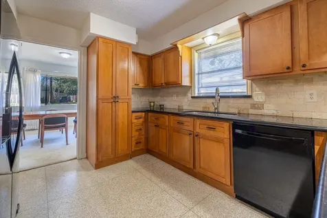 5238 Loch Lomond Drive Houston TX 77096