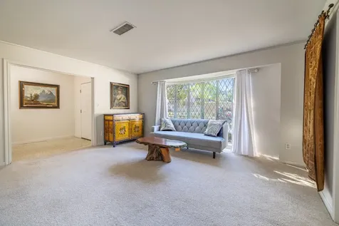 5238 Loch Lomond Drive Houston TX 77096