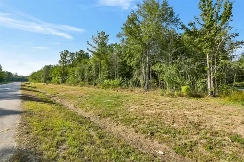 1853 Road 66116 Dayton TX 77535