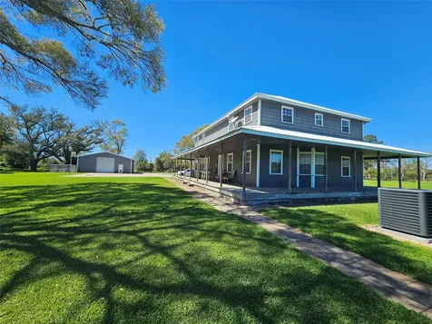 5100 Warpath Street Alvin TX 77511